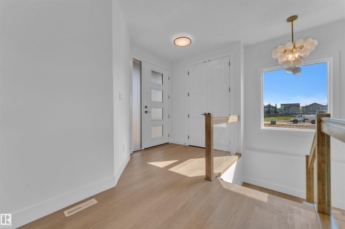 164 Caledon Crescent, Spruce Grove, AB - Indoor Photo Showing Other Room