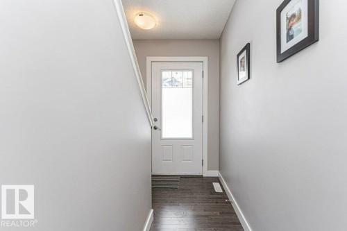 20 2004 Trumpeter Way, Edmonton, AB - Indoor Photo Showing Other Room