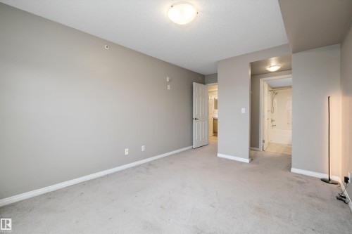 403 622 Mcallister Loop, Edmonton, AB - Indoor Photo Showing Other Room