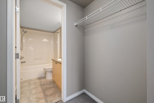 403 622 Mcallister Loop, Edmonton, AB - Indoor Photo Showing Bathroom