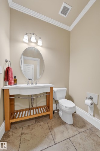 27 Kingdom Place, Leduc, AB - Indoor Photo Showing Bathroom
