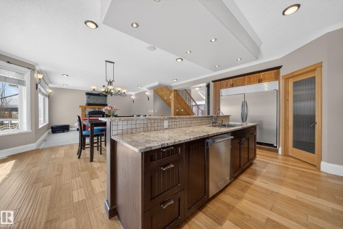 27 Kingdom Place, Leduc, AB - Indoor Photo Showing Kitchen With Upgraded Kitchen