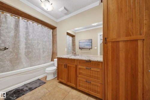 27 Kingdom Place, Leduc, AB - Indoor Photo Showing Bathroom