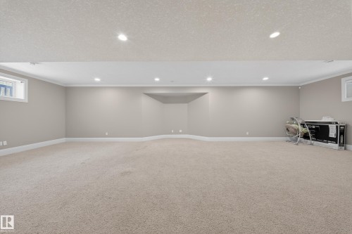 27 Kingdom Place, Leduc, AB - Indoor