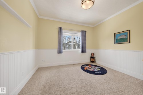 27 Kingdom Place, Leduc, AB - Indoor Photo Showing Other Room