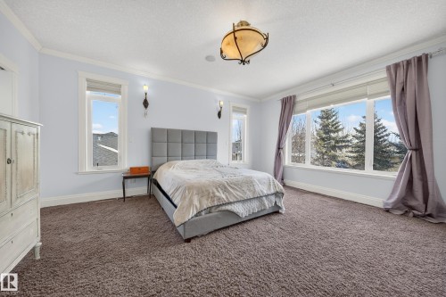 27 Kingdom Place, Leduc, AB - Indoor Photo Showing Bedroom