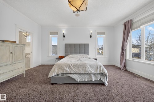 27 Kingdom Place, Leduc, AB - Indoor Photo Showing Bedroom