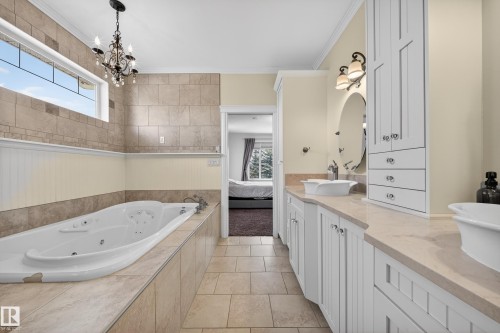 27 Kingdom Place, Leduc, AB - Indoor Photo Showing Bathroom