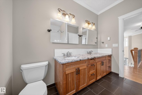 27 Kingdom Place, Leduc, AB - Indoor Photo Showing Bathroom