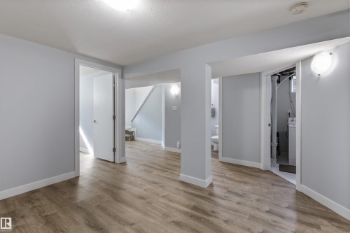 11924 141 Street, Edmonton, AB - Indoor Photo Showing Other Room
