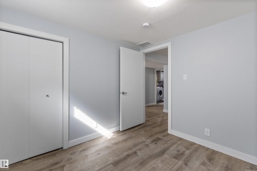 11924 141 Street, Edmonton, AB - Indoor Photo Showing Other Room