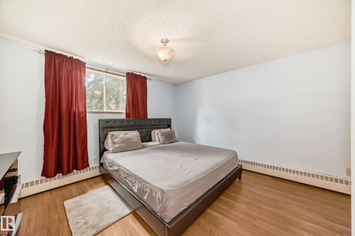 101 17467 98A Avenue, Edmonton, AB - Indoor Photo Showing Bedroom