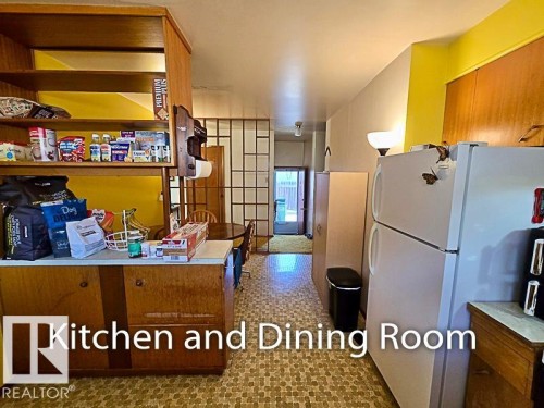 10512 55 Avenue, Edmonton, AB - Indoor