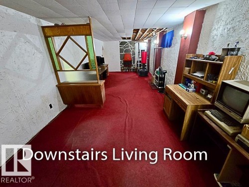 10512 55 Avenue, Edmonton, AB - Indoor Photo Showing Other Room