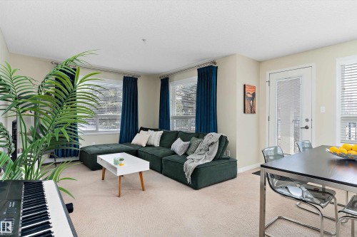 3118 9351 Simpson Drive, Edmonton, AB - Indoor