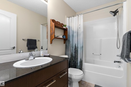 3118 9351 Simpson Drive, Edmonton, AB - Indoor Photo Showing Bathroom