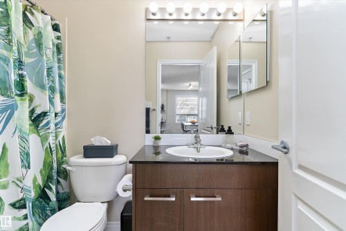 3118 9351 Simpson Drive, Edmonton, AB - Indoor Photo Showing Bathroom