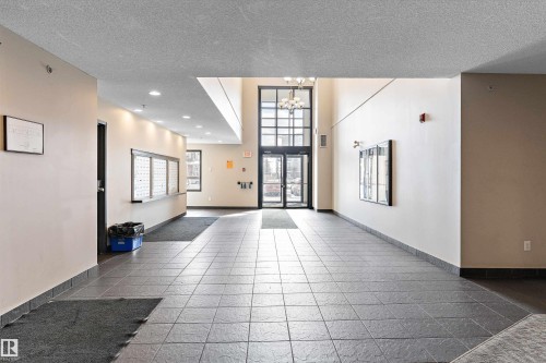 3118 9351 Simpson Drive, Edmonton, AB - Indoor Photo Showing Other Room