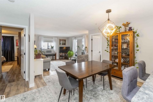 329 17447 98A Avenue, Edmonton, AB - Indoor