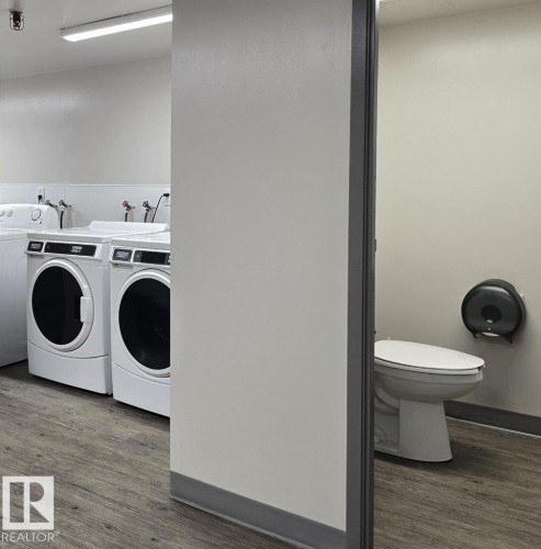 12141 Jasper Avenue, Edmonton, AB 