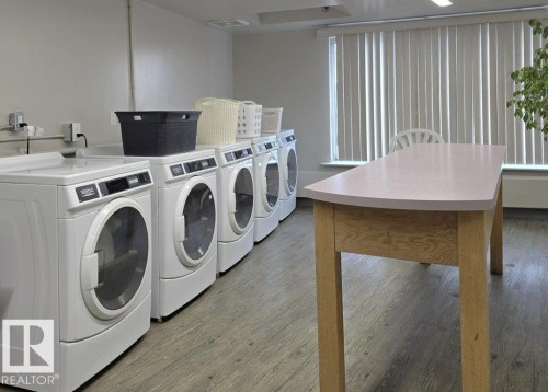 12141 Jasper Avenue, Edmonton, AB 