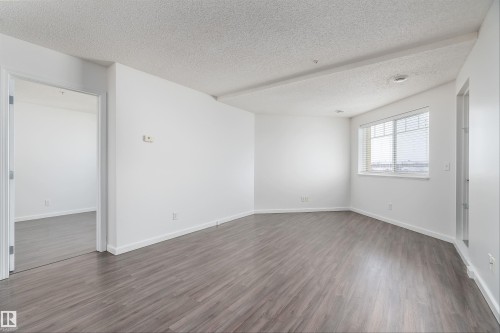 306 6921 199 Street, Edmonton, AB - Indoor Photo Showing Other Room