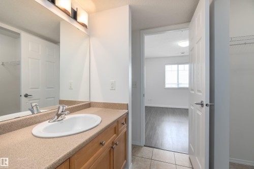 306 6921 199 Street, Edmonton, AB - Indoor Photo Showing Bathroom