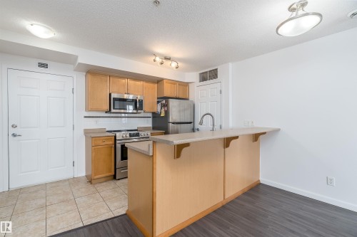 306 6921 199 Street, Edmonton, AB - Indoor Photo Showing Kitchen