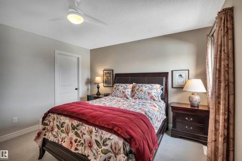 3056 Keswick Way, Edmonton, AB - Indoor Photo Showing Bedroom
