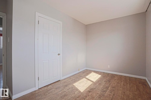 9007 129B Avenue, Edmonton, AB - Indoor Photo Showing Other Room