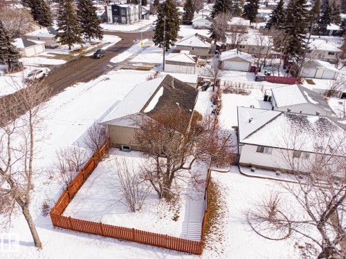 9007 129B Avenue, Edmonton, AB - Outdoor
