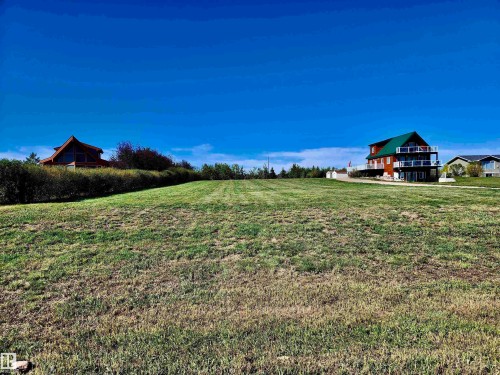 126, 562115 Range Road 114, Rural Two Hills County, AB 