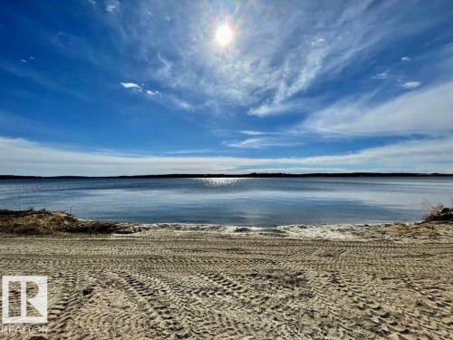 126, 562115 Range Road 114, Rural Two Hills County, AB 