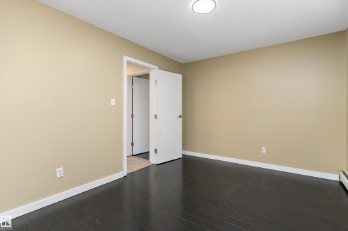 103 14903 92 Avenue, Edmonton, AB - Indoor Photo Showing Other Room