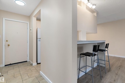 103 14903 92 Avenue, Edmonton, AB - Indoor Photo Showing Other Room