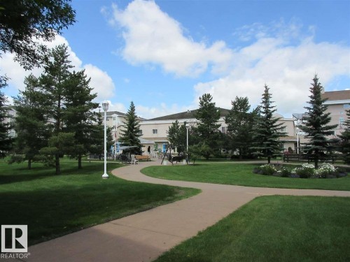 252 13441 127 St, Edmonton, AB - Outdoor