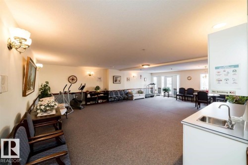 252 13441 127 St, Edmonton, AB - Indoor