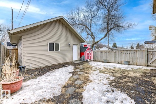 11403 92 Street, Edmonton, AB - Outdoor