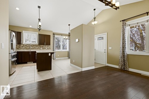 11403 92 Street, Edmonton, AB - Indoor Photo Showing Other Room