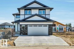 13 HILLWOOD Terrace Spruce Grove, AB T7X 0X4