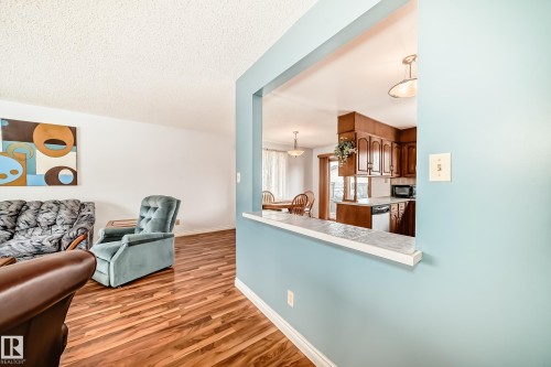 18507 98 Avenue, Edmonton, AB - Indoor