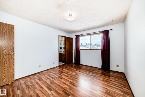 18507 98 Avenue, Edmonton, AB - Indoor Photo Showing Other Room