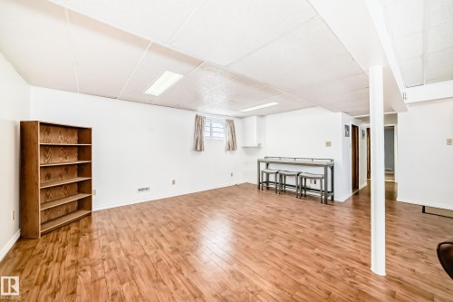 18507 98 Avenue, Edmonton, AB - Indoor