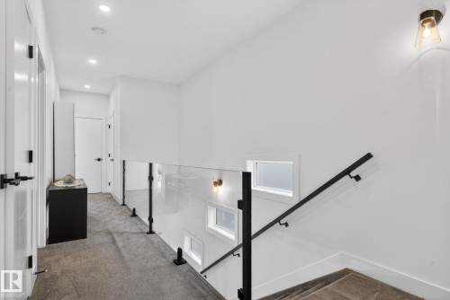 8405 77 Street, Edmonton, AB - Indoor Photo Showing Other Room