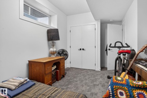 8405 77 Street, Edmonton, AB - Indoor