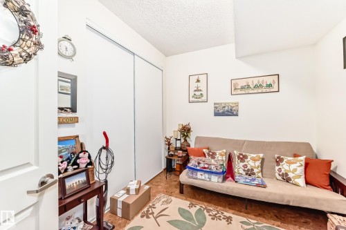 14 Linkside Place, Spruce Grove, AB - Indoor