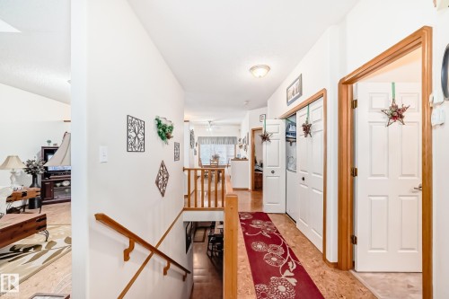 14 Linkside Place, Spruce Grove, AB - Indoor Photo Showing Other Room