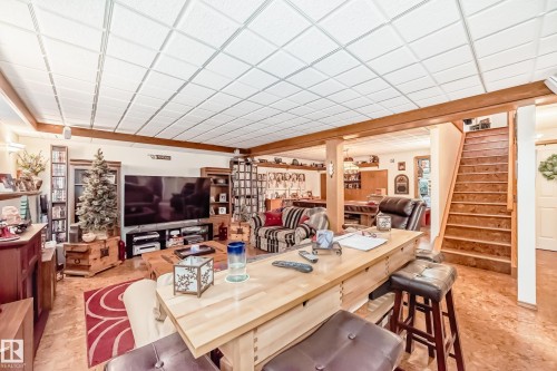 14 Linkside Place, Spruce Grove, AB - Indoor