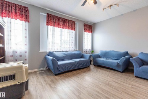 20515 92 Avenue, Edmonton, AB - Indoor Photo Showing Other Room