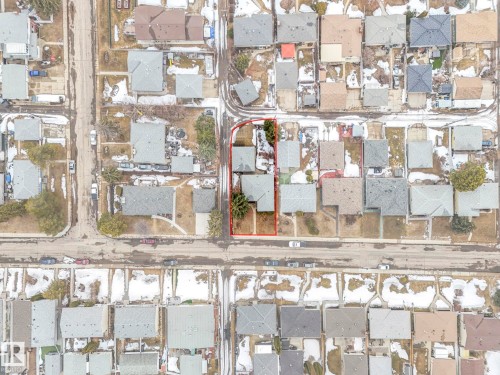 Aerial Property Boundary Map. Illustrating the perimeter of the property within a residential area - 5904 84 Avenue, Edmonton, AB - Other